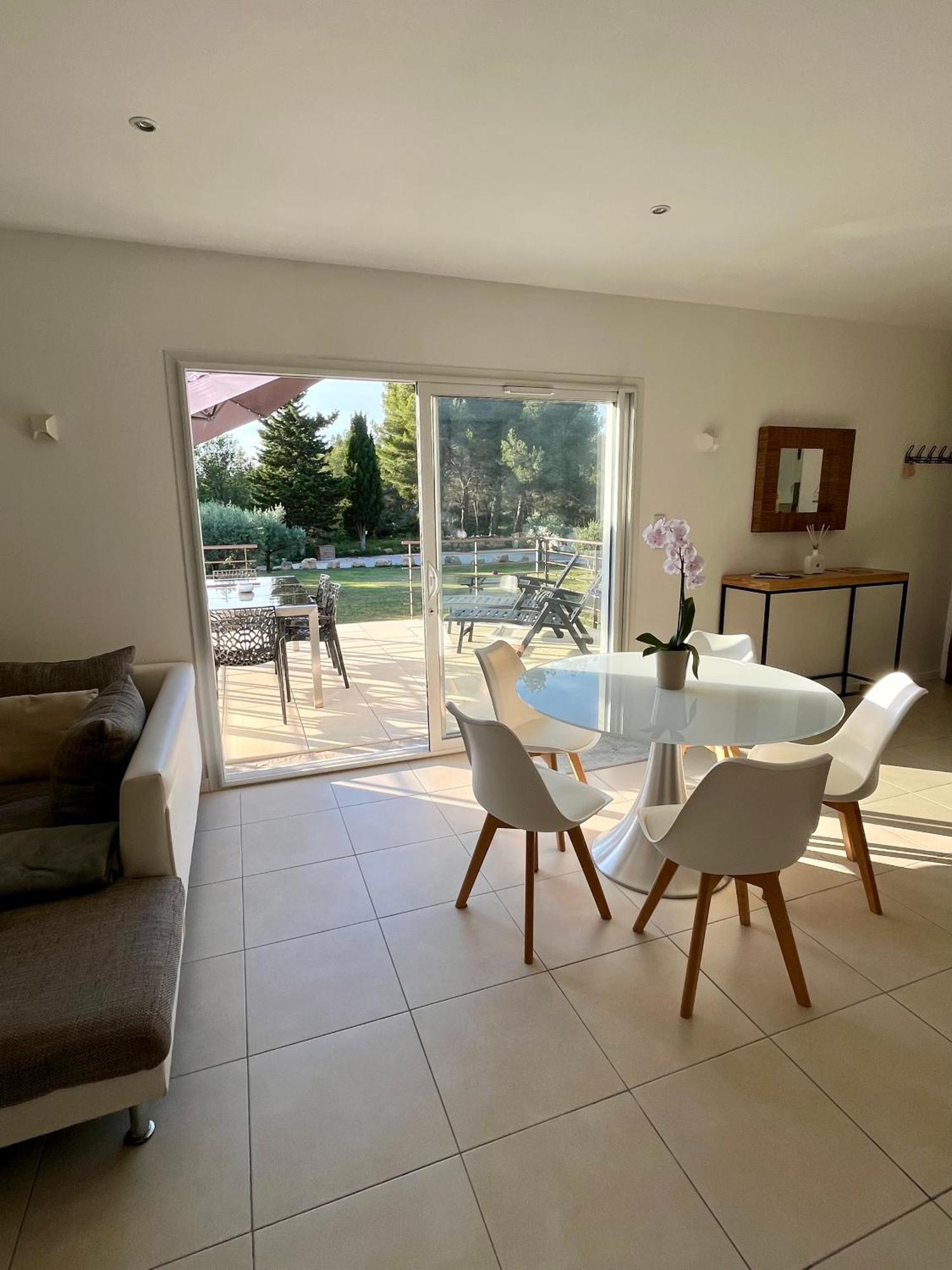 Villa Bahia - Bas De Villa En Pleine Nature ! Saint-Mitre-les-Remparts Екстериор снимка